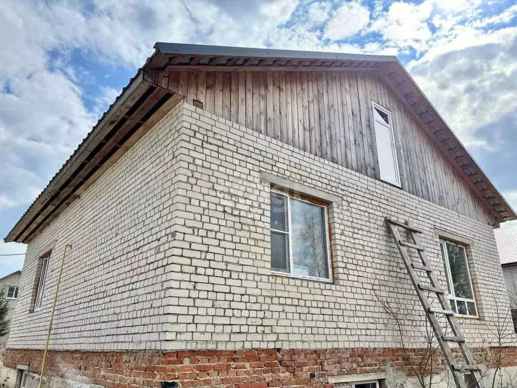 Дом в Тамбовская область, Тамбов Ровная ул., 3 (167 м) - Фото 0