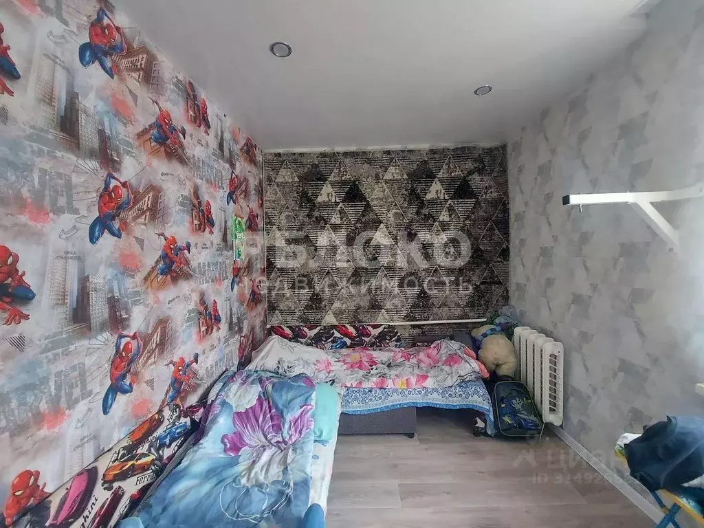 3-к кв. Пермский край, Березники ул. Парижской Коммуны, 54 (60.0 м) - Фото 2