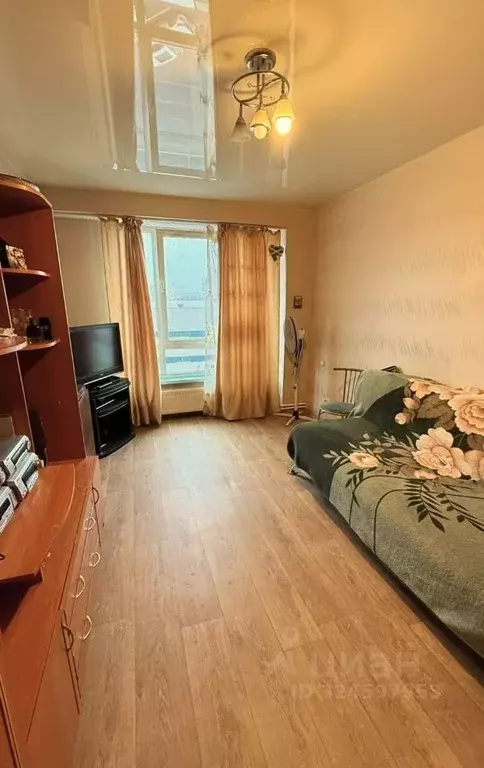 2-к кв. Волгоградская область, Волгоград ул. 8-й Воздушной Армии, 10а ... - Фото 1