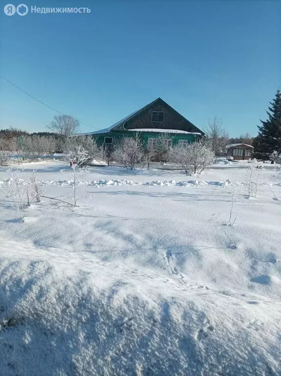 Дом в Свердловская область, Нижнесергинское городское поселение, ... - Фото 1