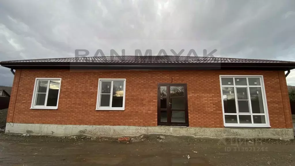 Дом в Адыгея, Майкоп городской округ, Гавердовский хут. ул. ... - Фото 0