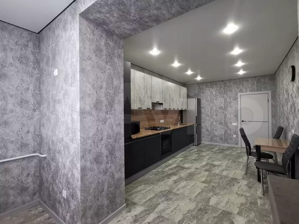 1-к. квартира, 50 м, 4/10 эт. - Фото 1