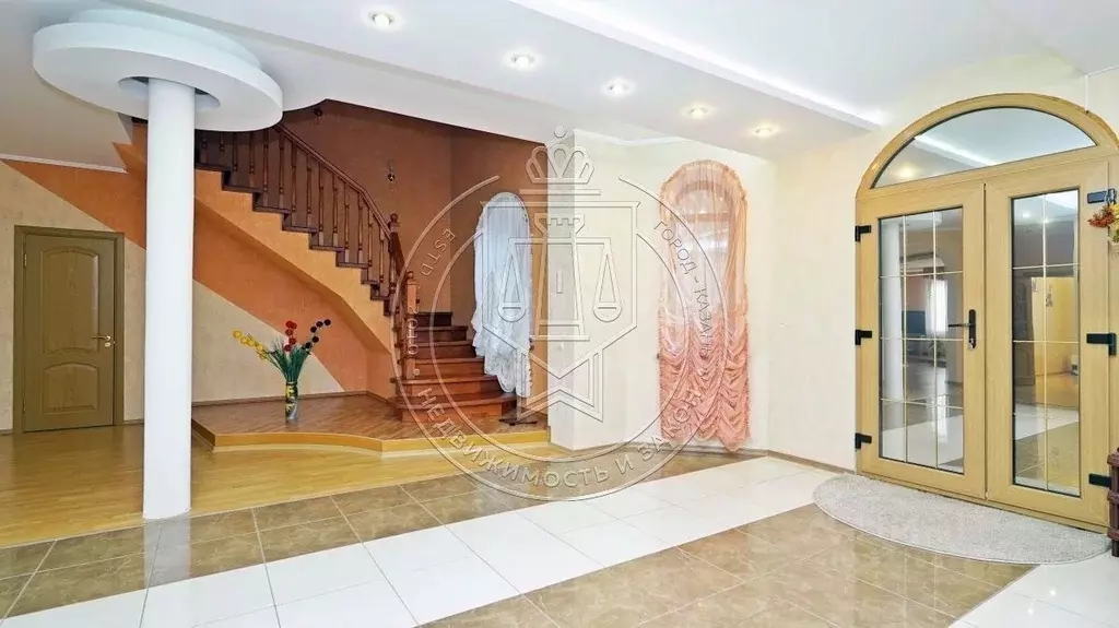 Дом в Татарстан, Высокогорский район, с. Усады Молодежная ул. (289 м) - Фото 1