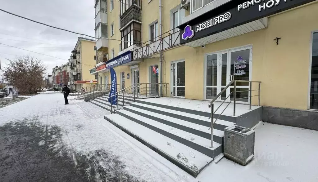 Торговая площадь в Свердловская область, Екатеринбург просп. ... - Фото 1