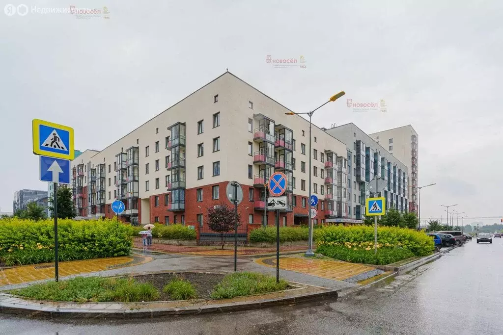 1-комнатная квартира: Екатеринбург, улица Чемпионов, 4 (47 м) - Фото 1