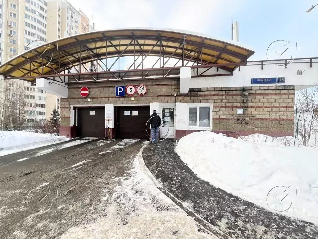 Гараж в Москва Лукинская ул., 16С2 (15 м) - Фото 1