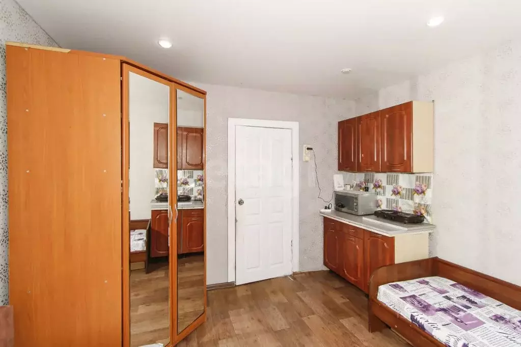 Комната Тюменская область, Тюмень Мельзаводская ул., 19а (13.4 м) - Фото 1