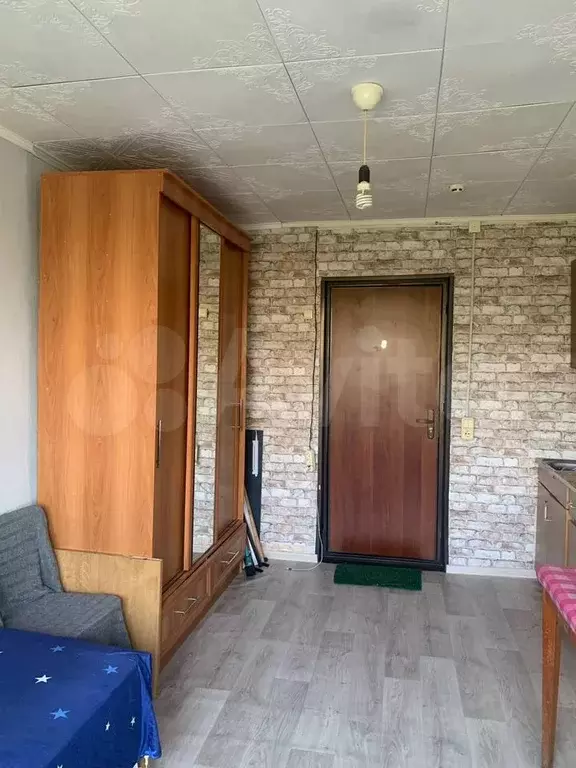 Комната 17 м в 1-к., 5/5 эт. - Фото 1