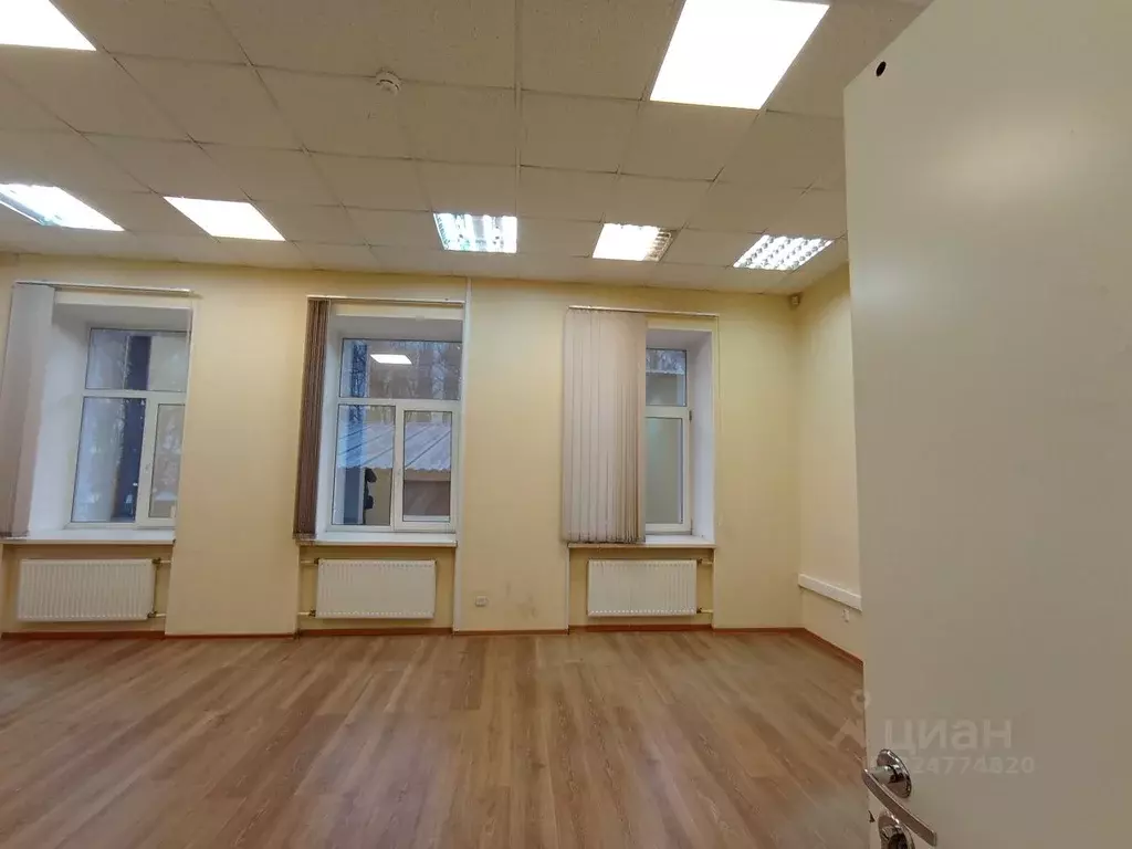 Помещение свободного назначения в Санкт-Петербург Красногвардейский ... - Фото 1