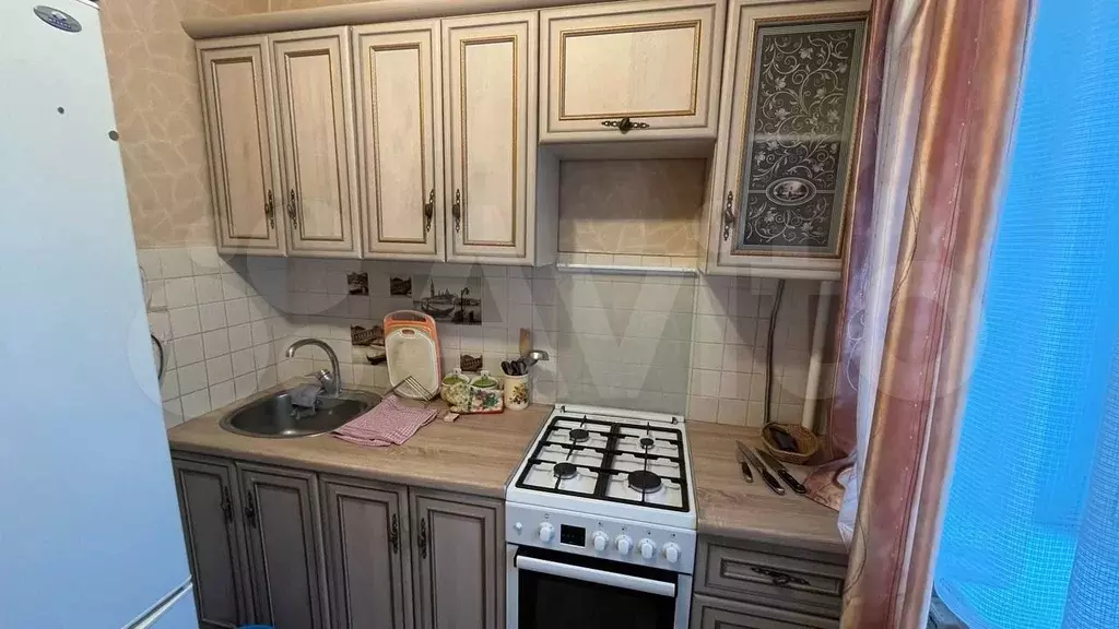 3-к. квартира, 60,5 м, 2/5 эт. - Фото 1