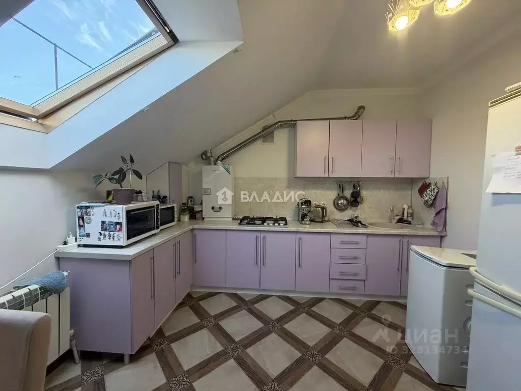 2-к кв. Белгородская область, Белгород Донецкая ул., 83Д (62.6 м) - Фото 1