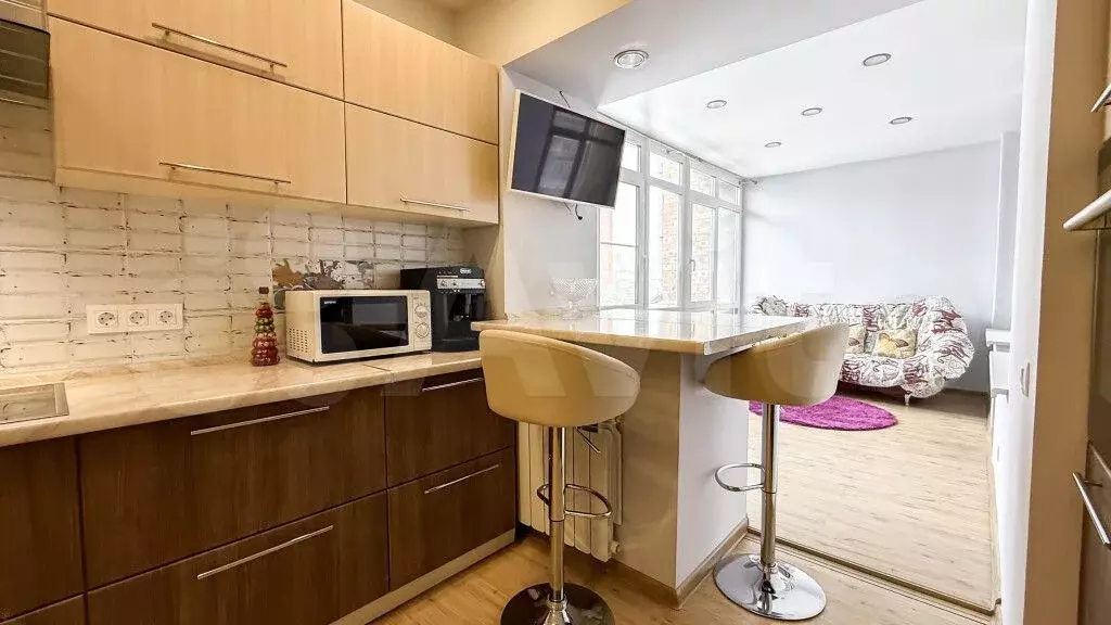2-к. квартира, 77 м, 4/5 эт. - Фото 0