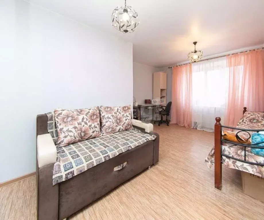 1-к кв. Томская область, Томск ул. 79-й Гвардейской Дивизии, 17 (37.6 ... - Фото 1