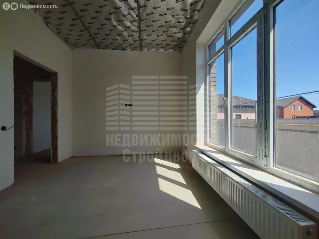 Дом в Неклиновский район, село Новобессергеневка (100 м) - Фото 1