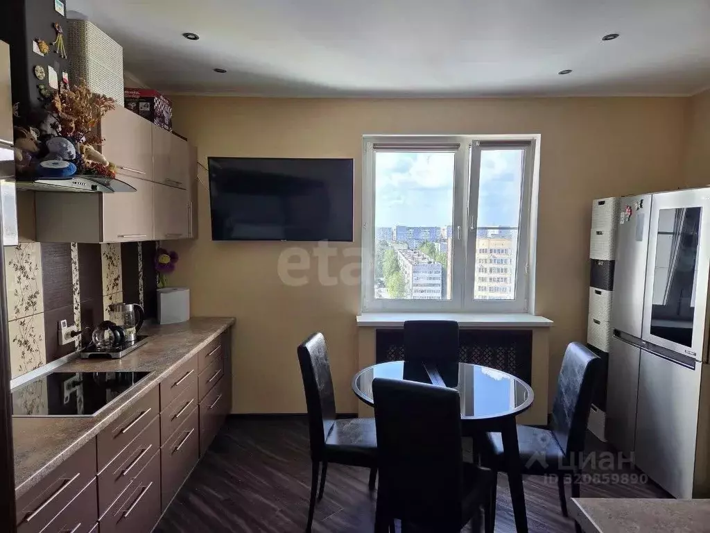 2-к кв. Коми, Сыктывкар ул. Мира, 45 (64.5 м) - Фото 1