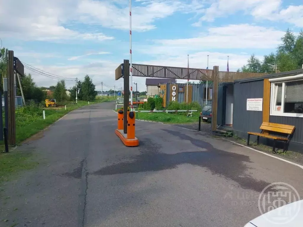 Участок в Ленинградская область, Кировский район, Мгинское городское ... - Фото 1