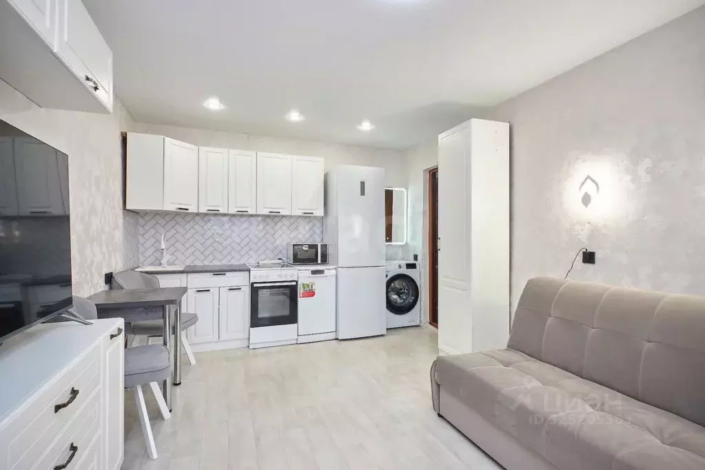 Комната Тюменская область, Тюмень Харьковская ул., 1 (17.6 м) - Фото 1