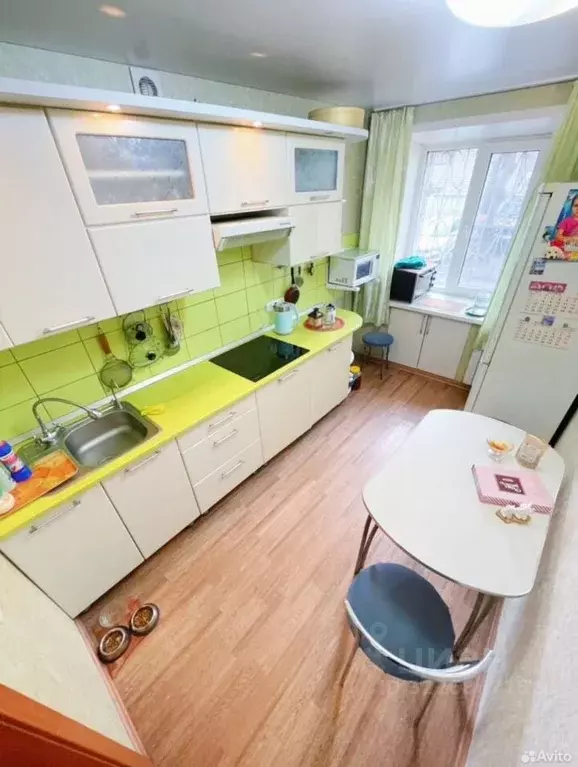 Комната Алтайский край, Барнаул ул. Шумакова, 52 (9.0 м) - Фото 0