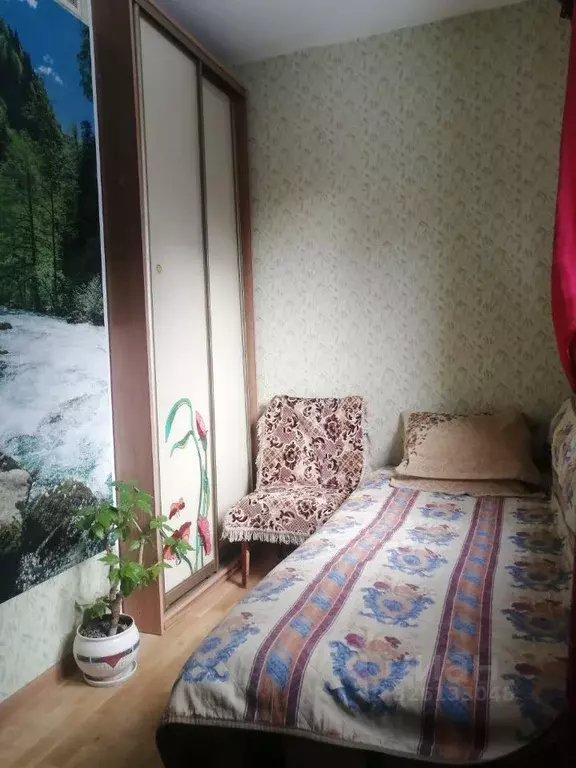 Комната Москва Осенний бул., 10К2 (9.0 м) - Фото 1