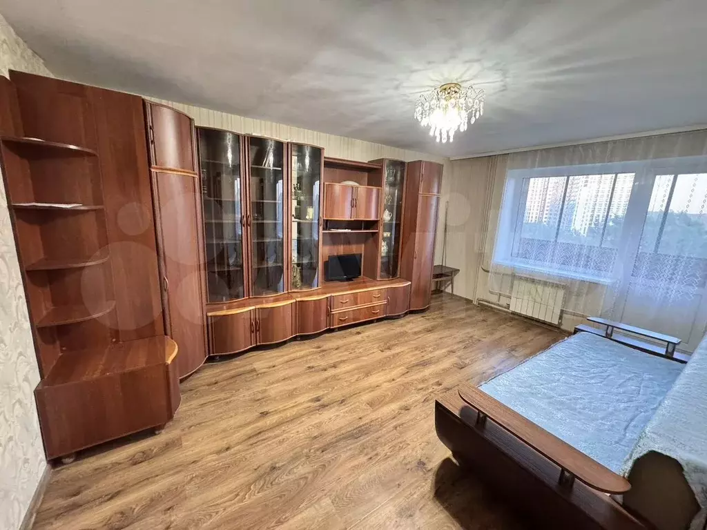 2-к. квартира, 49 м, 4/10 эт. - Фото 0