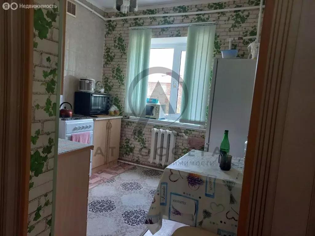 1-комнатная квартира: Хадыженск, улица Ленина, 86 (31.6 м) - Фото 2