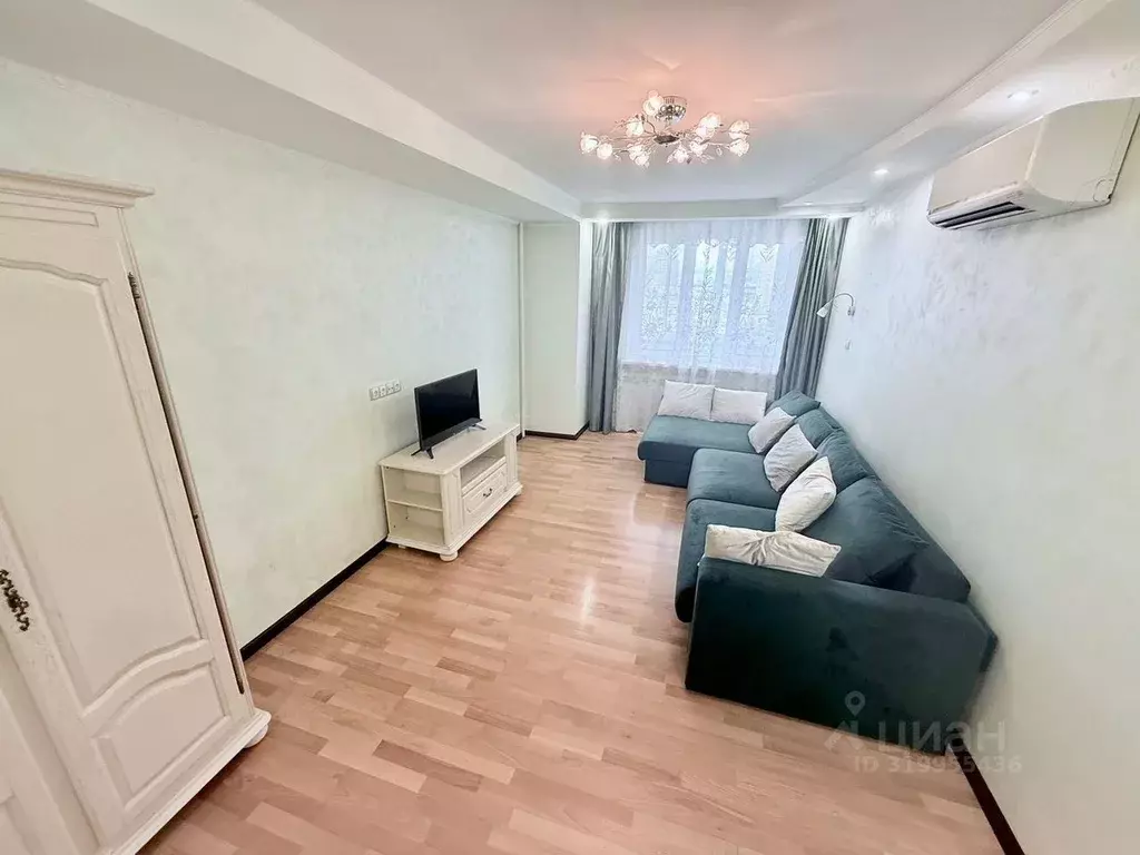 3-к кв. Москва ул. Маршала Малиновского, 8 (85.0 м) - Фото 0