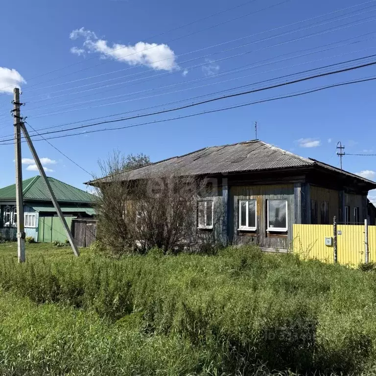 Дом в Тюменская область, Исетский муниципальный округ, с. Минино ул. ... - Фото 1