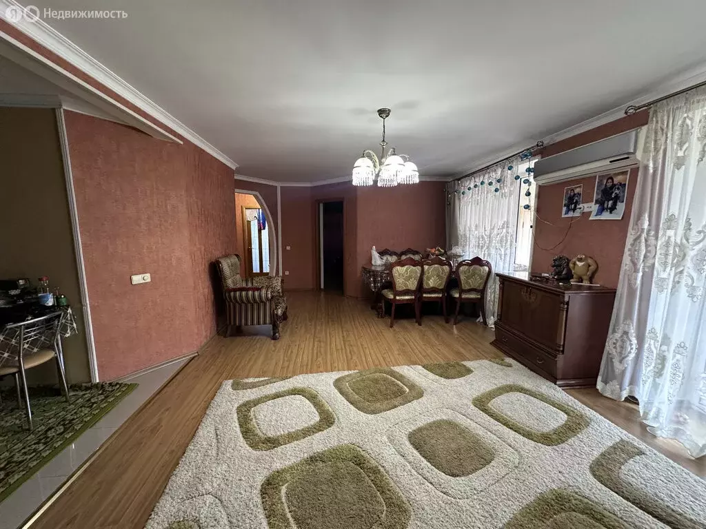 5-комнатная квартира: Владикавказ, Весенняя улица, 7 (150 м) - Фото 2