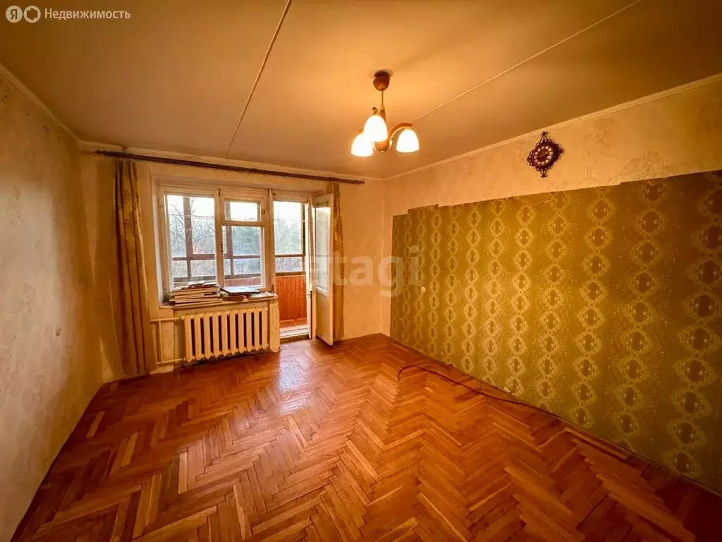 2-комнатная квартира: Жуков, улица Ленина, 3 (48.8 м) - Фото 0