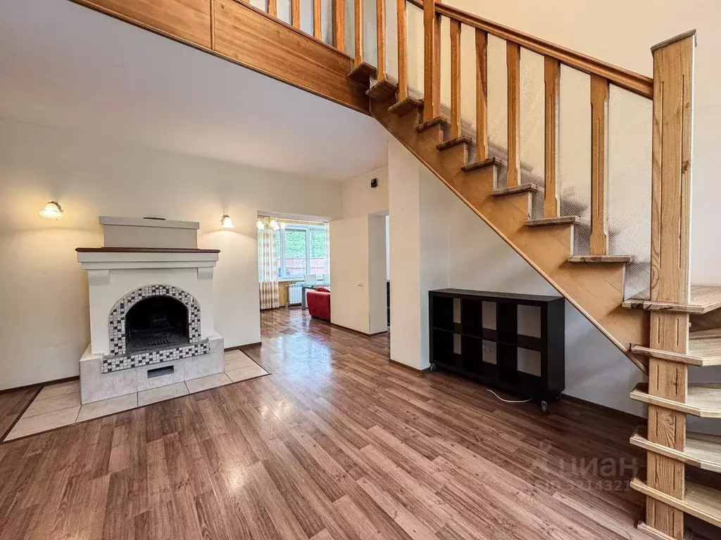 Дом в Санкт-Петербург пос. Репино, Круговая ул. (151 м) - Фото 2