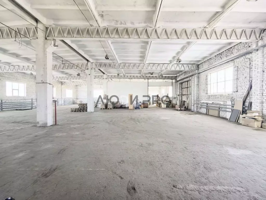 Склад в Саратовская область, пос. Зоринский  (350 м) - Фото 1