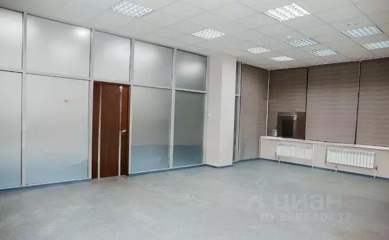 Офис в Татарстан, Казань ул. Тази Гиззата, 6/31 (255 м) - Фото 0