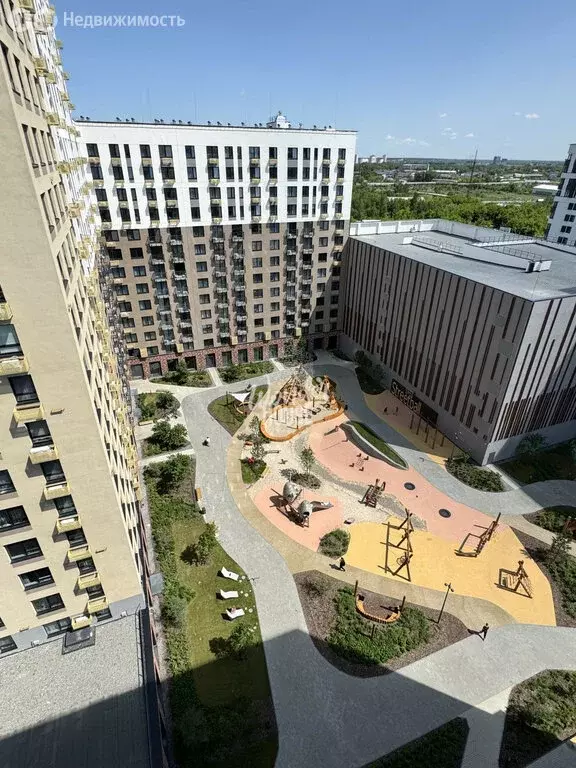 3-комнатная квартира: Тюмень, Харьковская улица, 72Б (78 м) - Фото 0