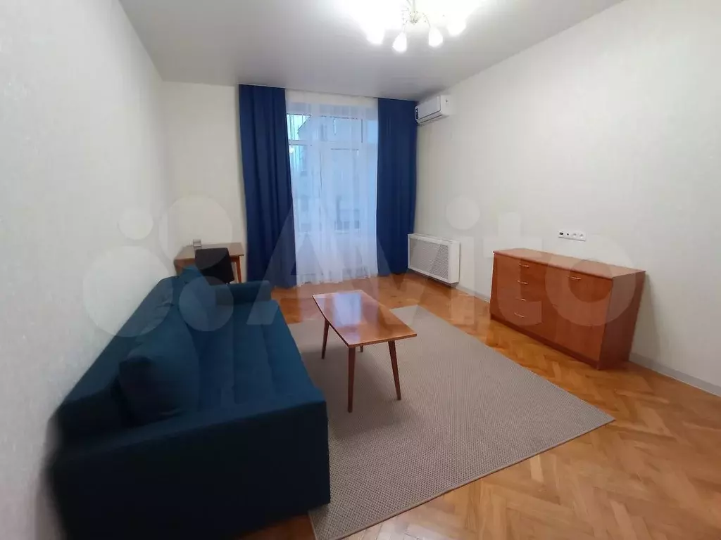 2-к. квартира, 60 м, 4/8 эт. - Фото 0