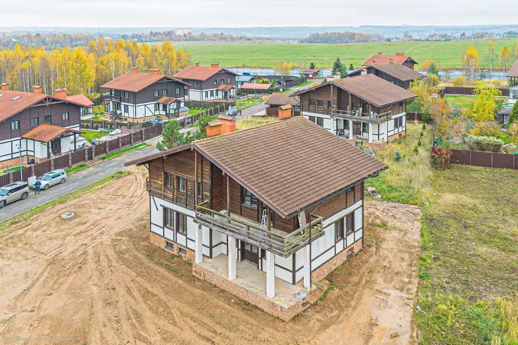 Дом в Московская область, Дмитровский муниципальный округ, д. Капорки  ... - Фото 1