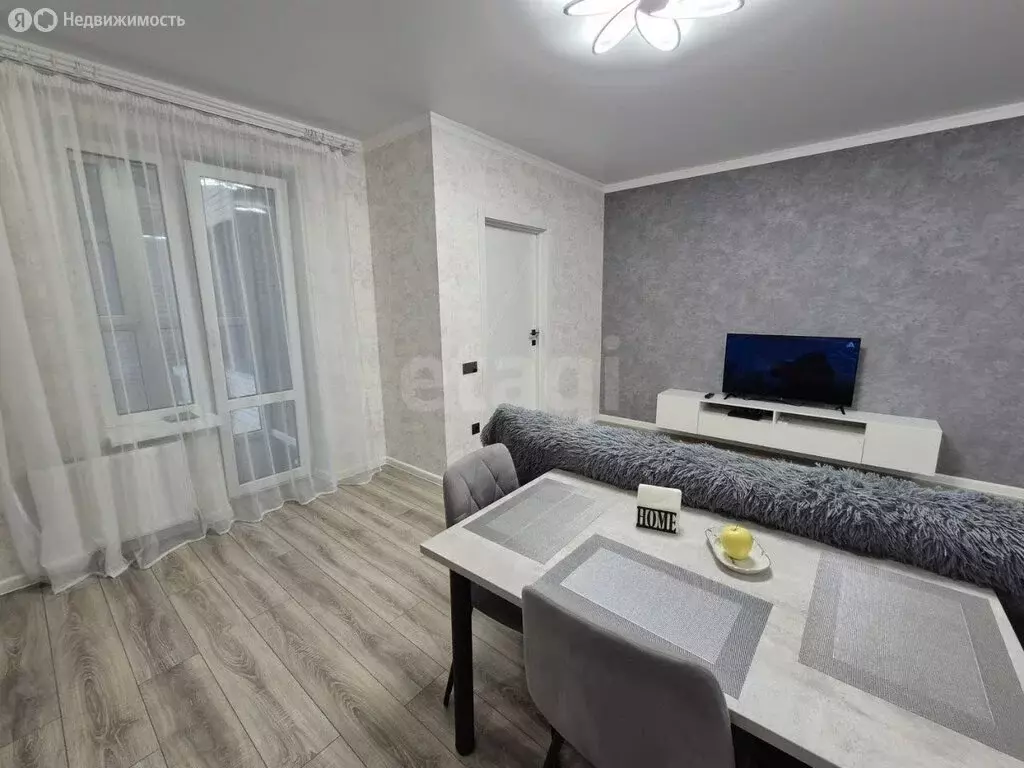 1-комнатная квартира: Батайск, улица Урицкого, 7 (44.2 м) - Фото 2