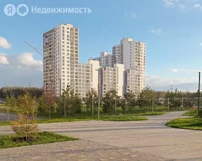 3-комнатная квартира: Патрушева, улица Петра Ершова, 10 (71.1 м) - Фото 0