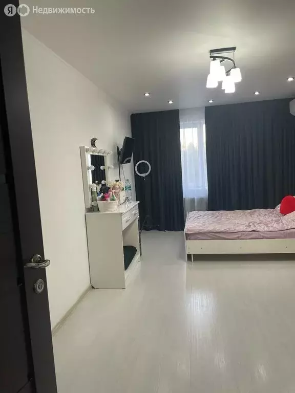 3-комнатная квартира: Волжск, улица 107-й Бригады, 3 (70 м) - Фото 1