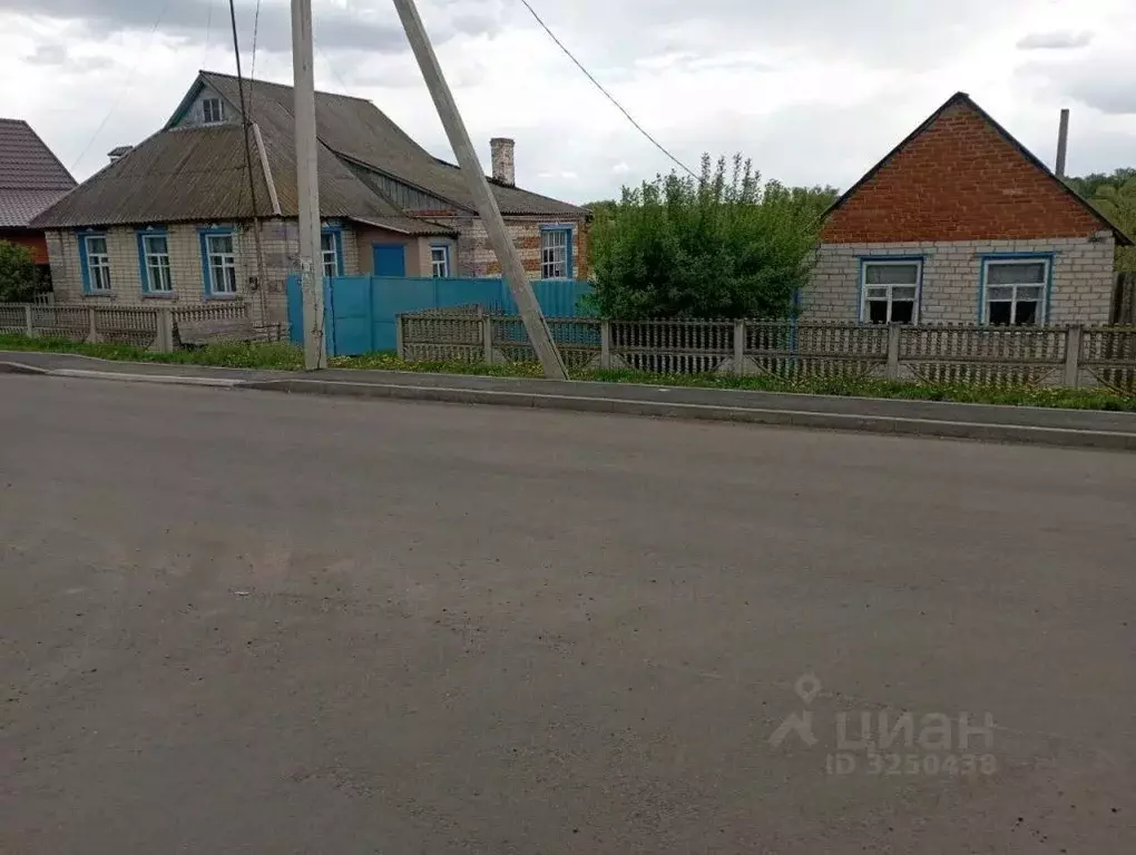 Дом в Белгородская область, Белгородский район, Бессоновское с/пос, с. ... - Фото 0