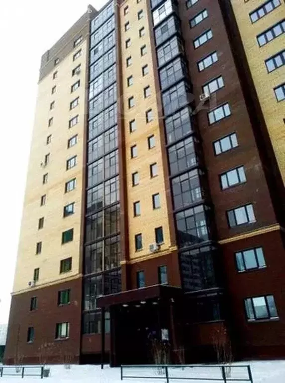 2-комнатная квартира: Тюмень, Харьковская улица, 64 (75.9 м) - Фото 2