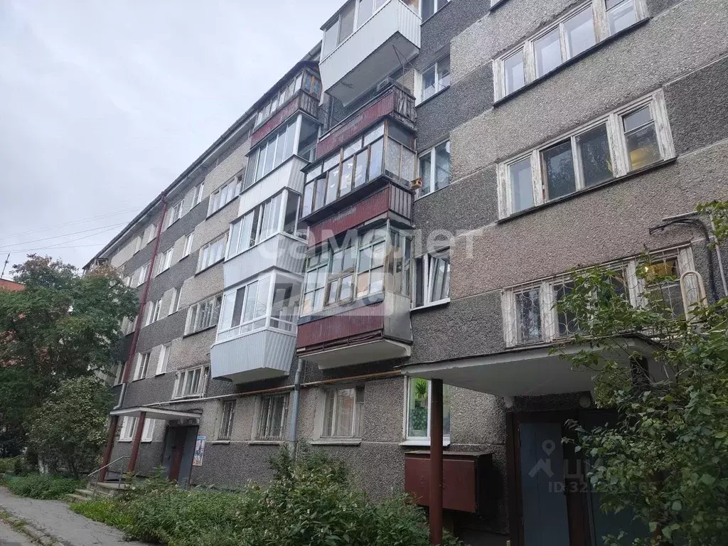 2-к кв. Свердловская область, Екатеринбург ул. Билимбаевская, 31к2 ... - Фото 1