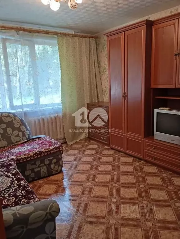 2-к кв. Новосибирская область, Бердск ул. Микрорайон, 63 (44.1 м) - Фото 0