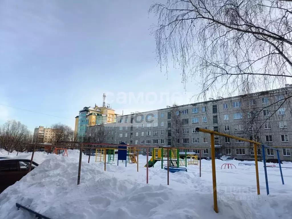 3-к кв. Свердловская область, Серов ул. Якова Свердлова, 11 (58.7 м) - Фото 1