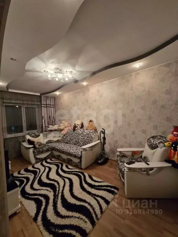 2-к кв. Амурская область, Шимановск 2-й мкр, 50 (56.0 м) - Фото 0