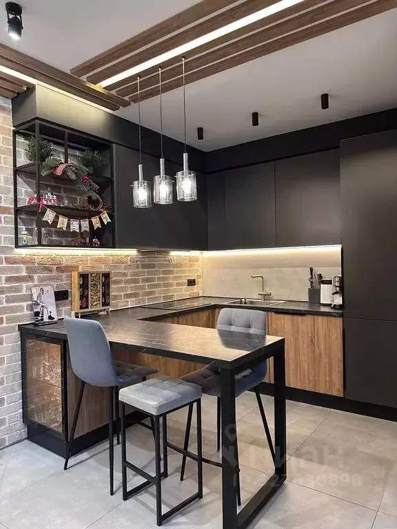 Дом в Башкортостан, Белорецкий район, Абзаковский сельсовет, с. ... - Фото 1