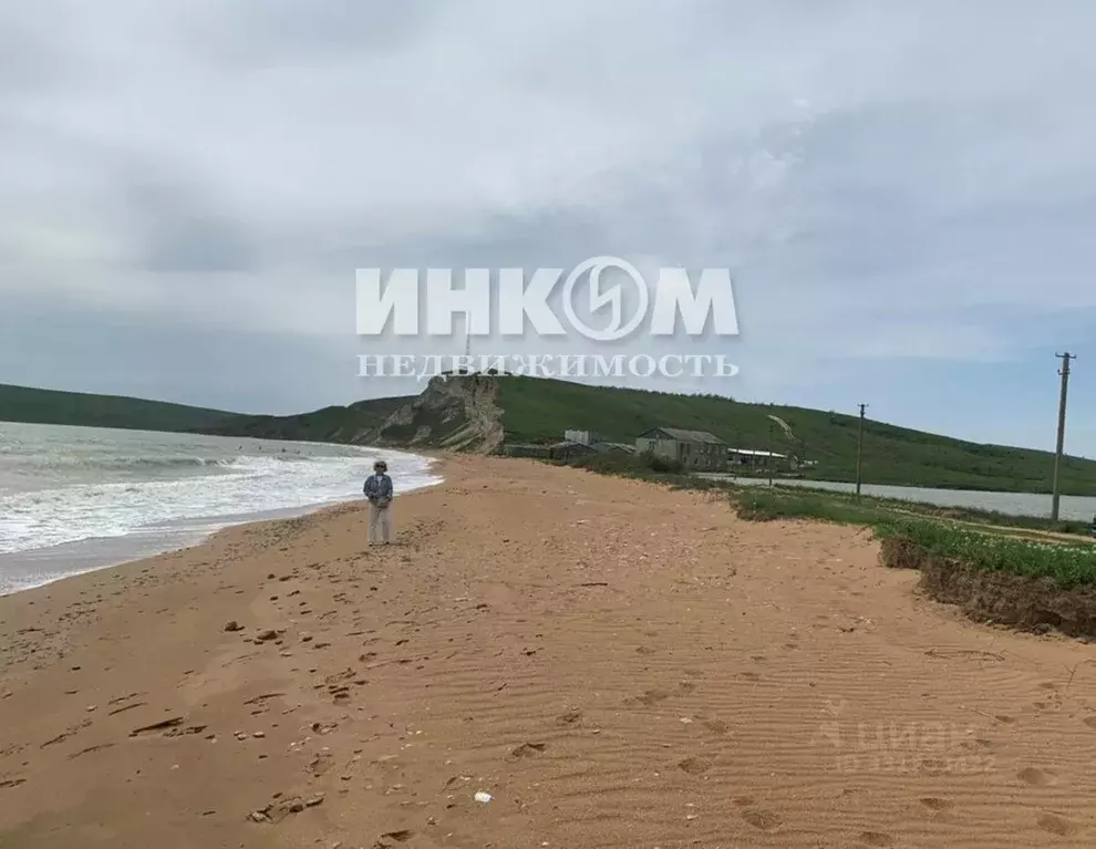 Участок в Крым, Ленинский район, Челядиновское с/пос ул. Набережная, ... - Фото 2