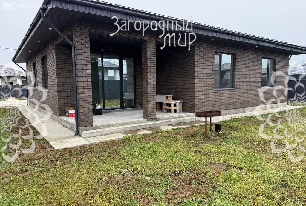 Дом в Московская область, городской округ Домодедово, деревня Красное ... - Фото 1