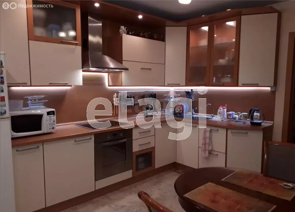 4-комнатная квартира: Тюмень, улица Московский Тракт, 163 (105.7 м) - Фото 1