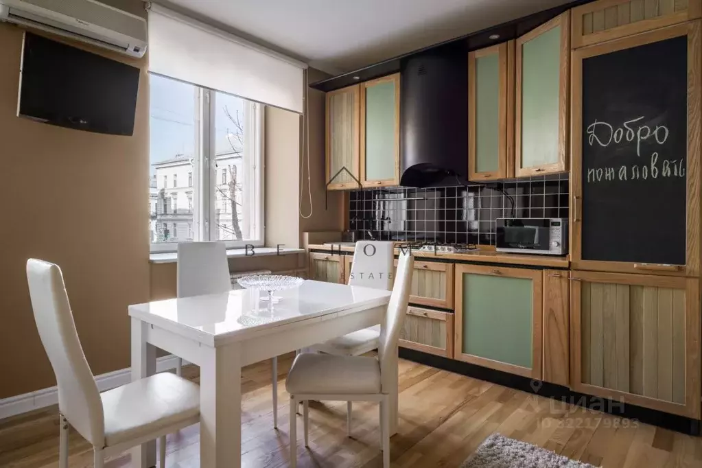 1-к кв. Санкт-Петербург наб. Реки Мойки, 19 (48.0 м) - Фото 1