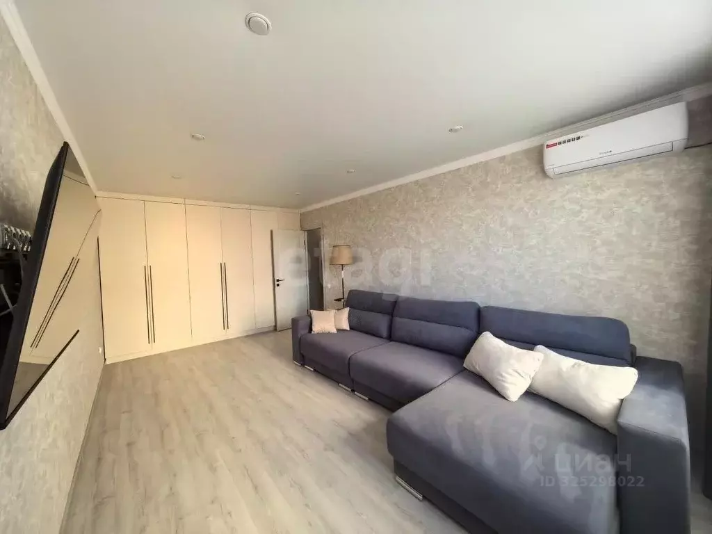 2-к кв. Ростовская область, Таганрог ул. 1-я Котельная, 67 (57.0 м) - Фото 0